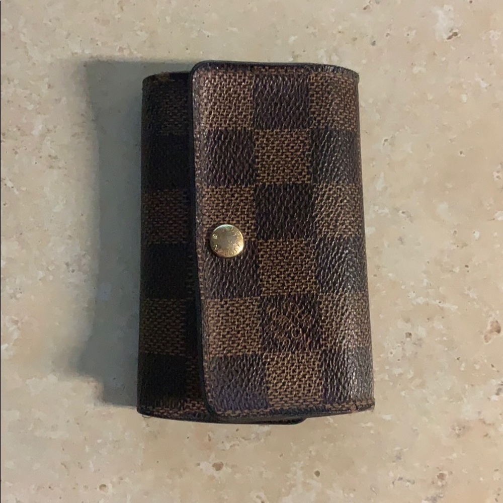 Louis Vuitton key holder / card holder